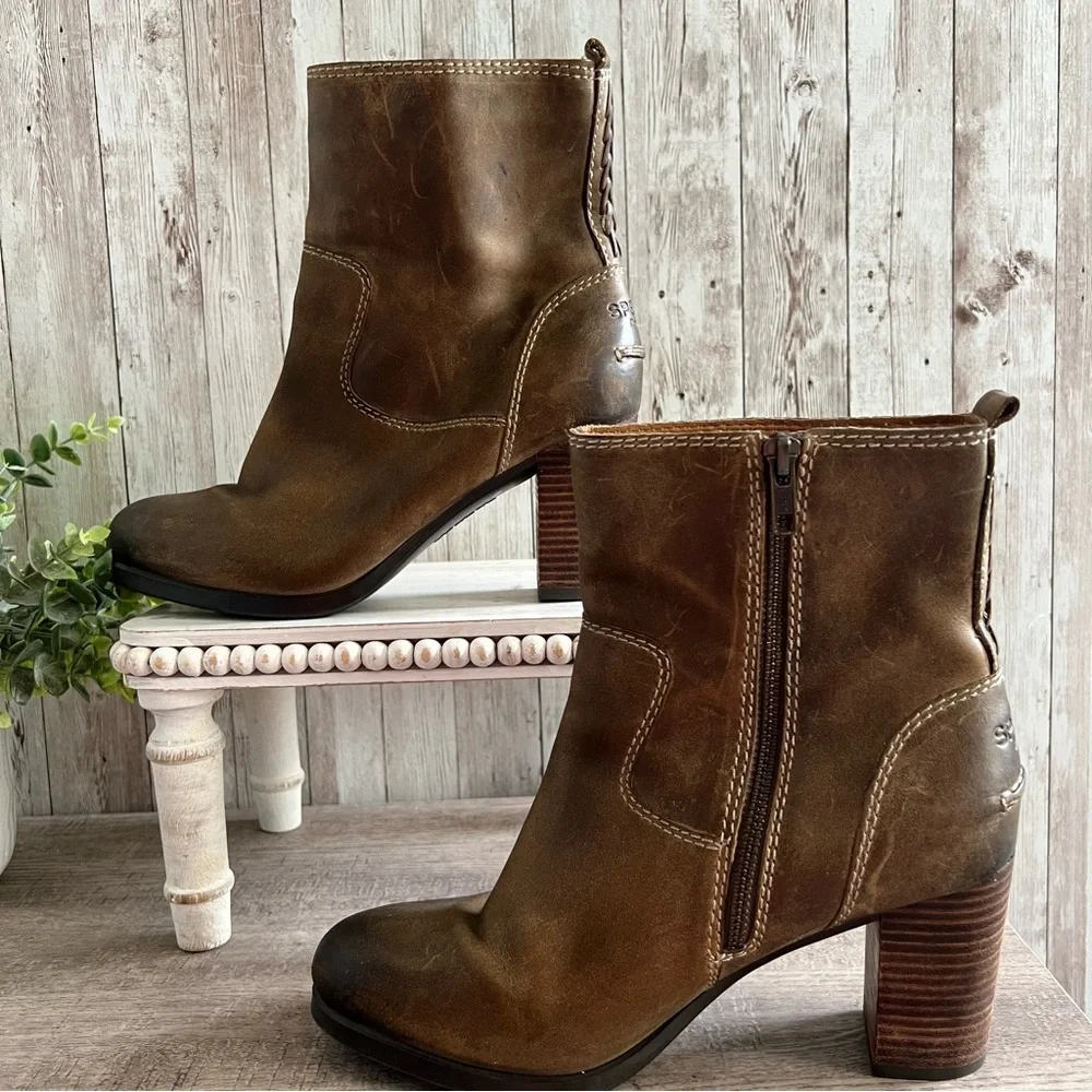 Sperry Top-Sider Womens Dasher Grace Brown Ankle Leather Boots 8.5 Almond Toe